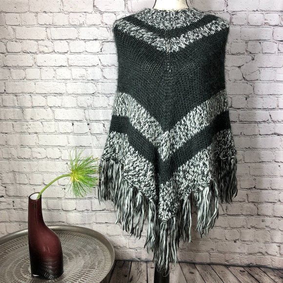 REACTION by KENNETH COLE Knit Fringe Poncho, Black with Salt & Pepper - Picture 1 of 6